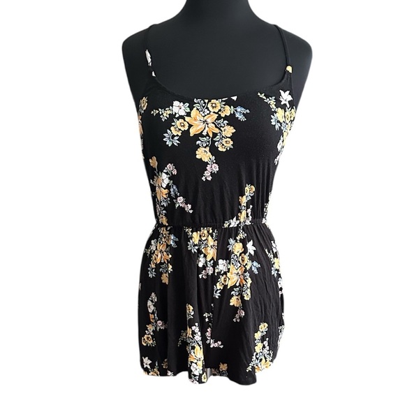 H&M Divided Black Floral Romper size small - Picture 1 of 7